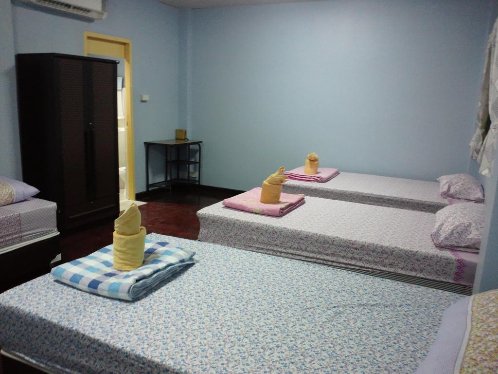 Nalin Guesthouse Chiang Mai Room photo