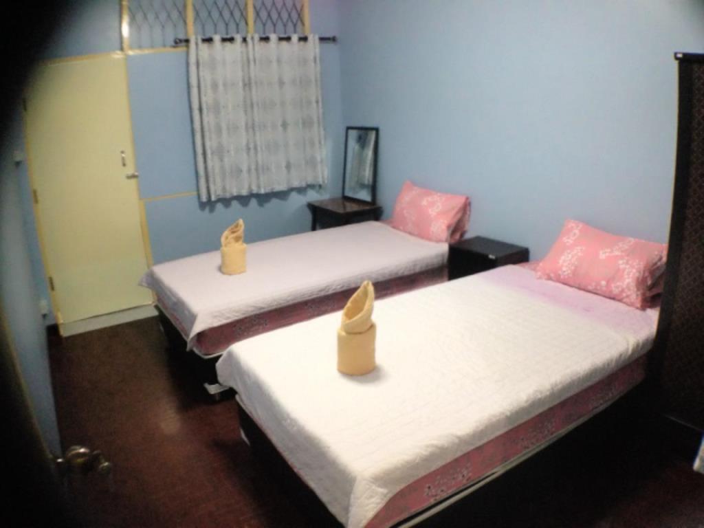 Nalin Guesthouse Chiang Mai Exterior photo